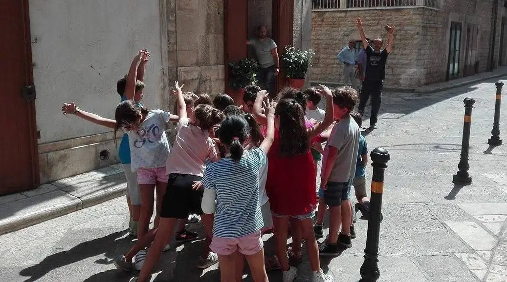 La cittadinanza civica a minori stranieri di Ruvo