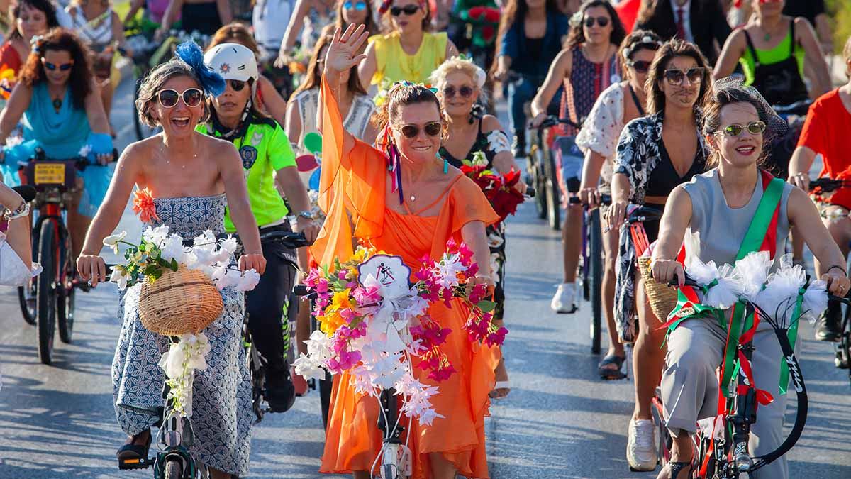 Bari pedala per una mobilità più sicura e paritaria